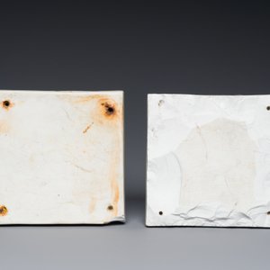 Two very rare Chinese blue and white 'playing boys' tiles, Kangxi — photo 2