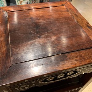 Two Vietnamese or Chinese mother-of-pearl inlayed wooden stands, 19th C. — photo 18