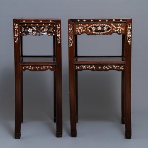 Two Vietnamese or Chinese mother-of-pearl inlayed wooden stands, 19th C. — photo 4