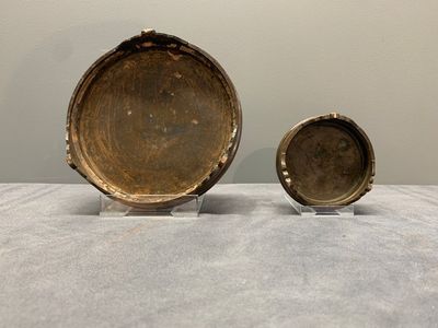 Two Vietnamese silver-inlaid bronze censers on stand, Đức Từ 德祠 mark, 19th C. — photo 6