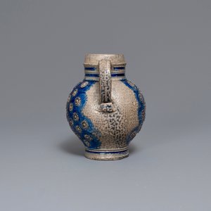 Two Westerwald stoneware jugs, Germany, 17/18th C. — 照片 5