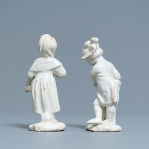 Two white Dutch Delftware figures of a boy and a girl, 18th C. — photo 4