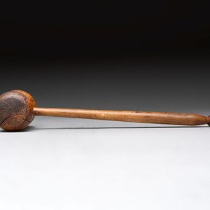 Two wooden Gothic panels, a bowl, board and a gaffel, 15th C. and later — foto 16
