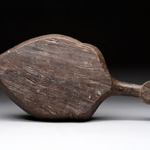 Two wooden Gothic panels, a bowl, board and a gaffel, 15th C. and later — photo 11