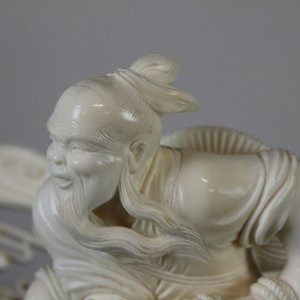Uitzonderlijke Chinese ivoren groep, "Vissers aan de waterkant", Culturele Revolutie — foto 4