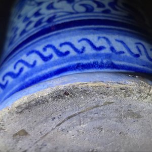 Un albarello à décor 'alla porcelana' en majolique d'Anvers, 2ème moitié du 16ème — photo 15
