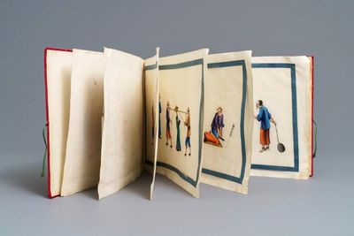 Un album de douze peintures sur papier de riz à décor de scènes de punition, Canton, Chine, 19ème
