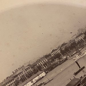 Un album de neuf photos argentiques dont une vue panoramique du Bund à Shanghai, Chine, daté 1899 — photo 57