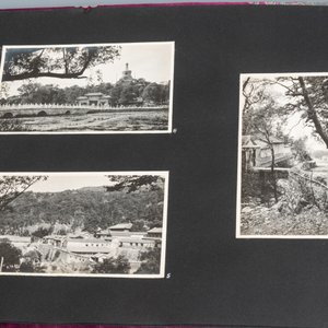 Un album de photos en noir et blanc d'un voyage en Chine, vers 1900-1920 — photo 2