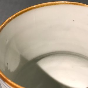Un aspersoir et une chope en porcelaine de Chine famille verte, Kangxi — photo 13
