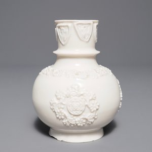 Un base de huqqah en porcelaine blanc de Chine de Dehua, Kangxi — photo 3