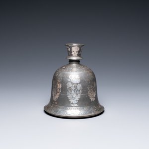 Un base de narguilé en bidri incrusté d'argent, Inde, 1ère moitié du 19ème — photo 1
