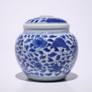 Un base de narguilé en porcelaine Chine bleu et blanc pour le marché islamique, Kangxi — photo 2
