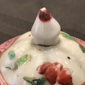 Un bel ensemble d'objets à thé en porcelaine de Chine famille rose, Yongzheng/Qianlong — photo 21