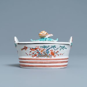 Un beurrier au fretel en forme d'escargot en faïence de Delft polychrome petit feu de style Kakiemon, 18ème — photo 2