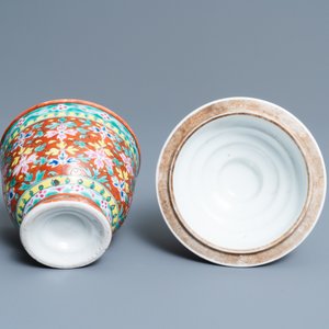 Un bol couvert en porcelaine de Chine de type 'Bencharong' pour le marché thai, 19ème — photo 6