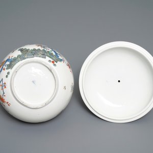 Un bol couvert en porcelaine de Meissen à décor Kakiemon, Allemagne, 18ème — photo 7