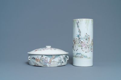 Un bol couvert et un porte-chapeau en porcelaine de Chine qianjiang cai, 19/20ème