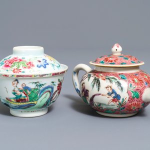 Un bol couvert et une théière en porcelaine de Chine famille rose, Yongzheng — photo 1