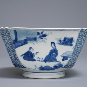 Un bol de forme carré en porcelaine de Chine bleu et blanc, marque de Chenghua, Kangxi — photo 4
