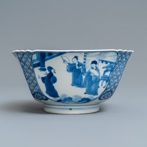 Un bol de forme carrée en porcelaine de Chine en bleu et blanc, marque de Chenghua, Kangxi — photo 5