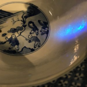 Un bol de type klapmuts en porcelaine de Chine bleu et blanc, marque et époque de Kangxi — photo 15
