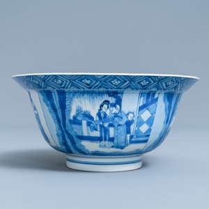 Un bol de type klapmuts en porcelaine de Chine en bleu et blanc à décor de scènes du 'Xi Xiang Ji', marque et époque de Kangxi — photo 2