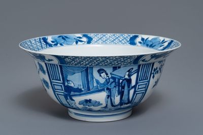 Un bol de type klapmuts en porcelaine de Chine en bleu et blanc, marque et époque de Kangxi