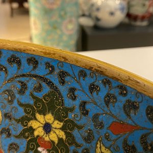 Un bol en émaux cloisonnés à décor de dragons, marque apocryphe de Wanli — photo 19