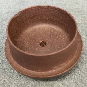Un bol en forme de pêche, un bol rond et une théière et couvercle en grès de Yixing, Chine, 19/20ème — photo 15