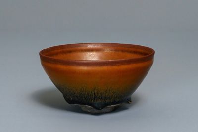 Un bol en grès porcelaineux de type jianyao à émail 'fourrure de lièvre', Song