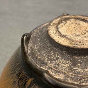 Un bol en grès porcelaineux de type jianyao à émail 'fourrure de lièvre', Song — photo 12