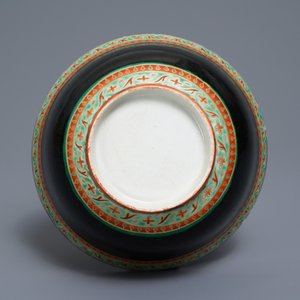 Un bol en porcelaine de Chine Bencharong pour le marché thai, 19ème — photo 7