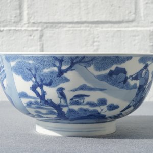 Un bol en porcelaine de Chine bleu et blanc à décor autour, Kangxi — photo 20