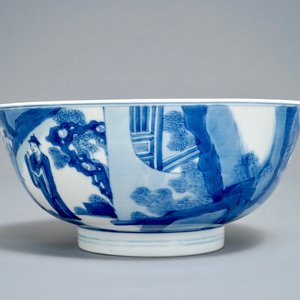 Un bol en porcelaine de Chine bleu et blanc à décor autour, Kangxi — photo 5