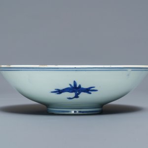 Un bol en porcelaine de Chine bleu et blanc, marque et époque de Jiajing — photo 4