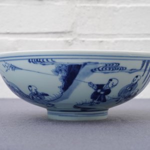 Un bol en porcelaine de Chine bleu et blanc, marque et époque de Yongzheng — photo 12