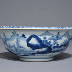 Un bol en porcelaine de Chine bleu et blanc, Yongzheng/Qianlong — photo 5