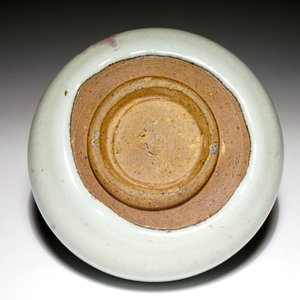 Un bol en porcelaine de Chine de type jun, 19/20ème — photo 7