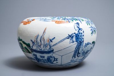 Un bol en porcelaine de Chine doucai, marque de Qianlong, République, 20ème