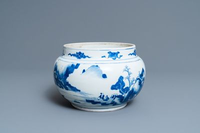 Un bol en porcelaine de Chine en bleu et blanc à décor de figures dans un paysage, Kangxi