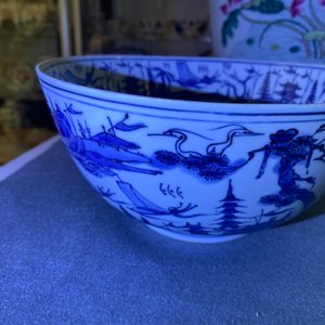 Un bol en porcelaine de Chine en bleu et blanc à décor d'un paysage, Wanli — photo 14
