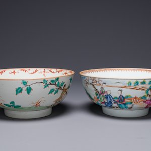 Un bol en porcelaine de Chine surdécoré aux Pays-Bas et un bol famille rose de Canton à décor mandarin, Qianlong — photo 3