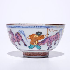 Un bol en porcelaine de Chine surdécoré de type Amsterdams bont, Kangxi — photo 2