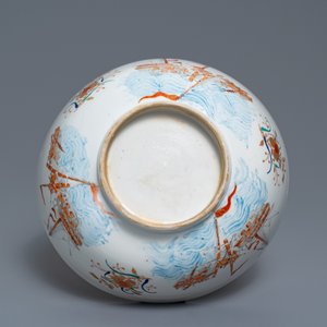 Un bol en porcelaine de Chine verte-Imari à décor d'un navire endommagé, Qianlong — photo 6