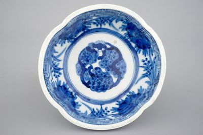 Un bol en porcelaine de Japon, 17/18ème