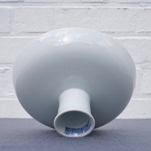 Un bol sur piedouche en porcelaine de Chine blanc monochrome, marque et époque de Qianlong — photo 17