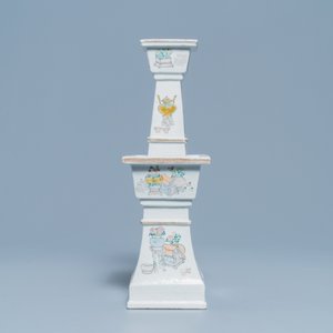 Un bougeoir de forme carrée en porcelaine de Chine qianjiang cai, 19ème — photo 3