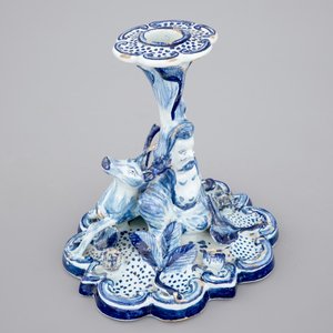 Un bougeoir en faïence de Delft au décor d'un cerf et un bouddhiste, 18ème — photo 7