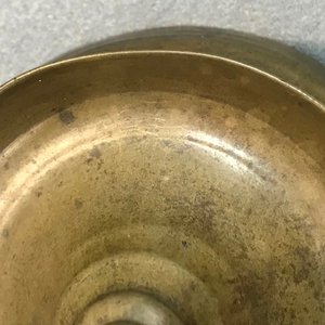 Un bougeoir gothique à 4 noeuds en bronze, Flandres ou Pays-Bas, 15/16ème — photo 11